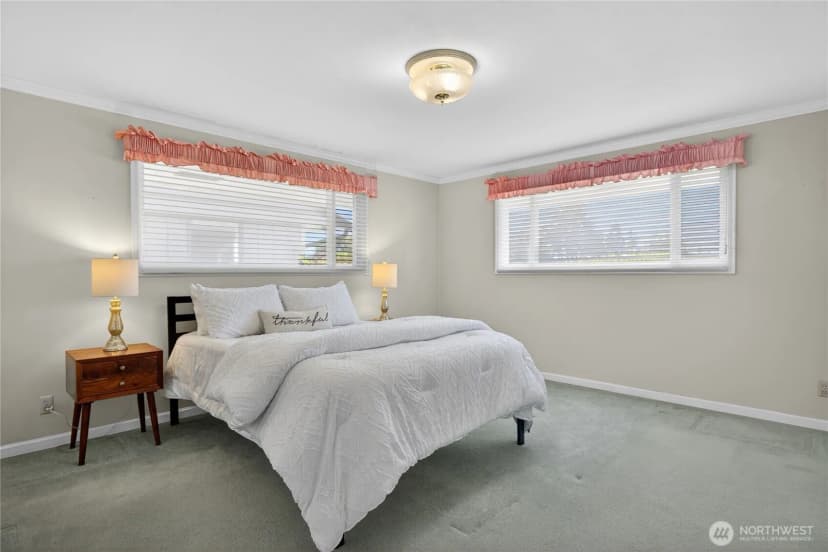 Property photo for 901 Rucker Avenue, Everett photo 19