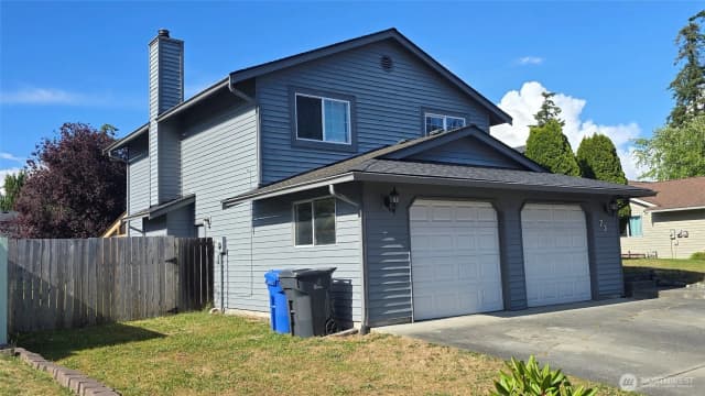 Property photo for 73 Nw Roeder Drive, Oak Harbor photo 2