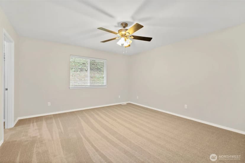Property photo for 24931 234th Place Se, Maple Valley photo 31