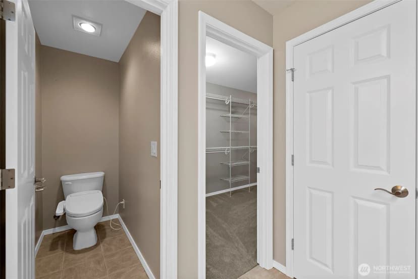 Property photo for 24931 234th Place Se, Maple Valley photo 22