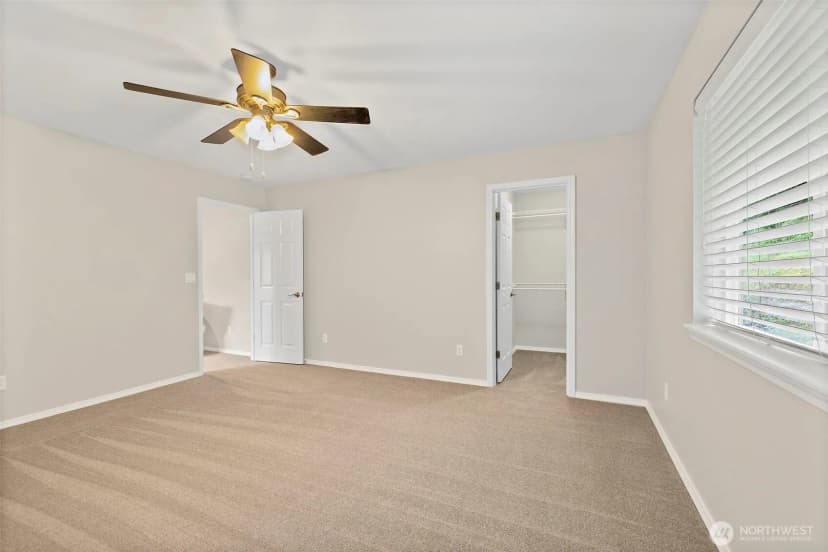 Property photo for 24931 234th Place Se, Maple Valley photo 33