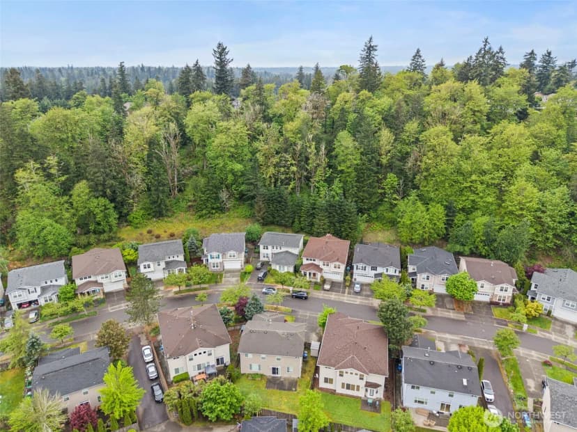 Property photo for 24931 234th Place Se, Maple Valley photo 3