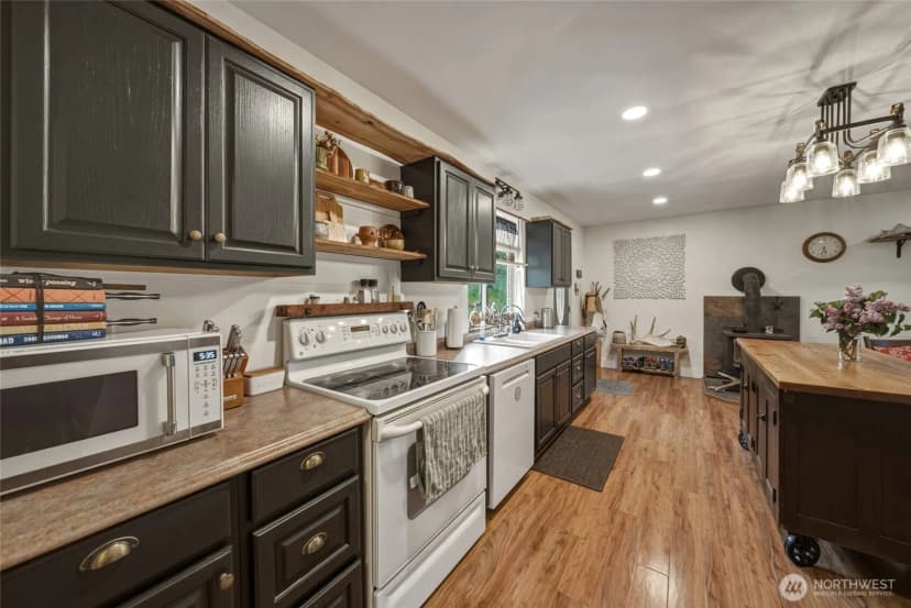 Property photo for 938 Patit Road, Dayton photo 6