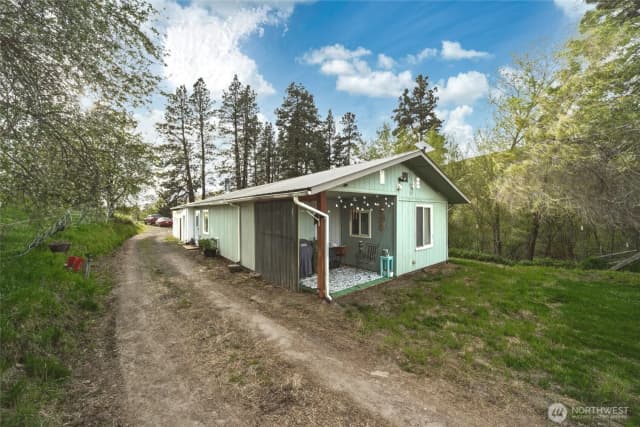 Property photo for 938 Patit Road, Dayton