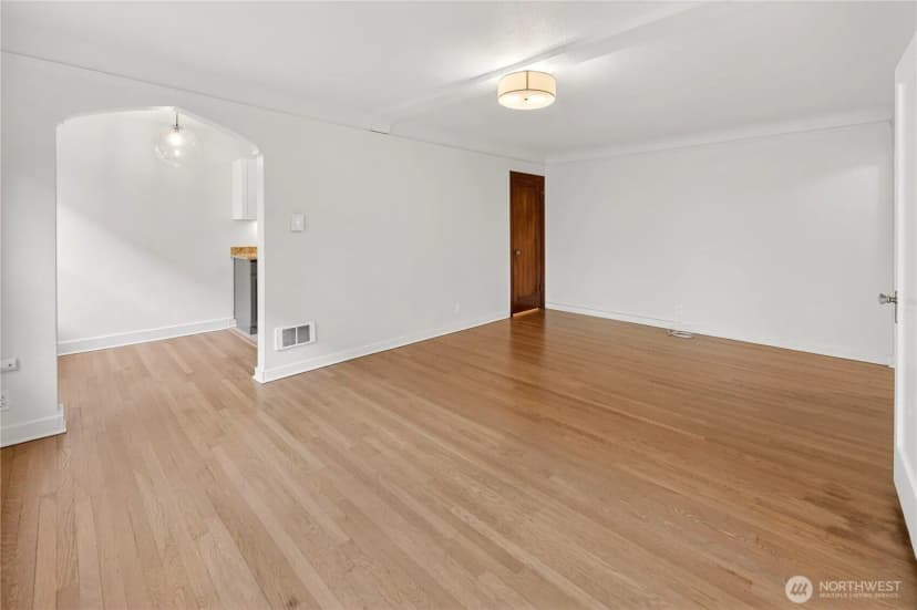 Property photo for 124 Warren Avenue N #208, Seattle photo 9