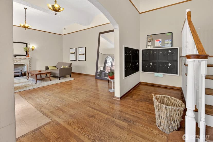Property photo for 124 Warren Avenue N #208, Seattle photo 21