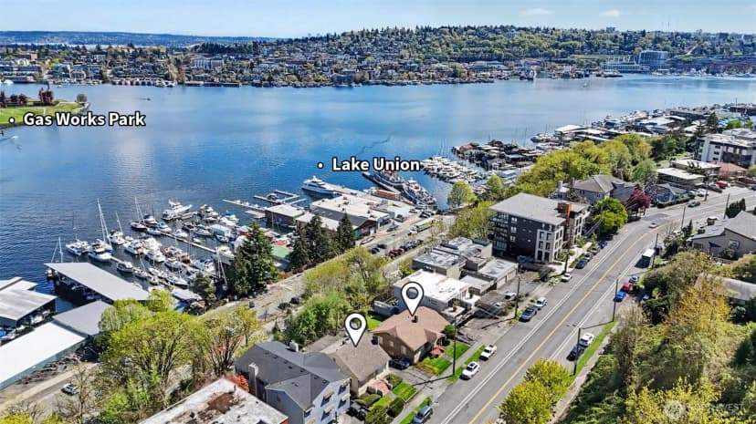 Property photo for 2538 2540 Dexter Avenue N, Seattle photo 2