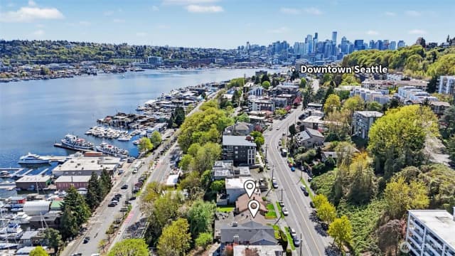Property photo for 2538 2540 Dexter Avenue N, Seattle photo 3