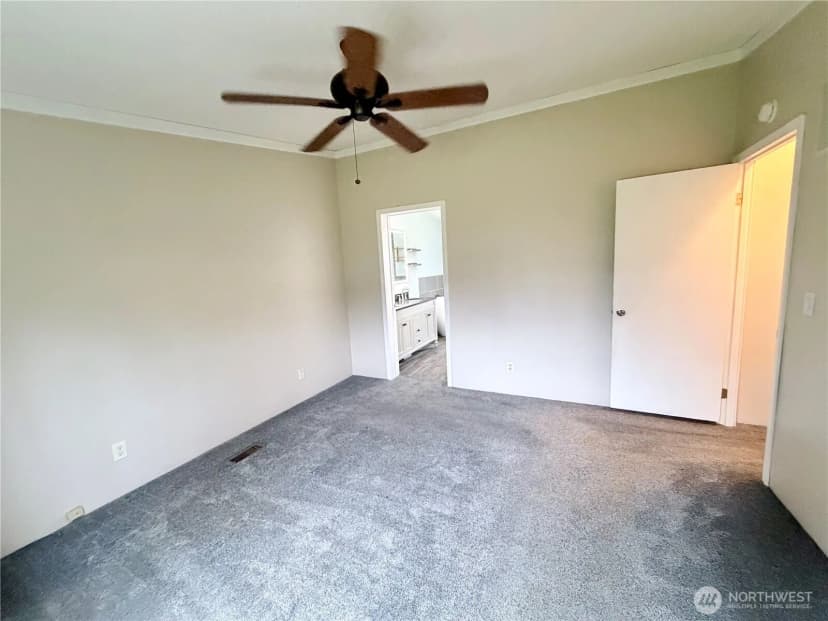Property photo for 9110 218th Street Ct E, Graham photo 17