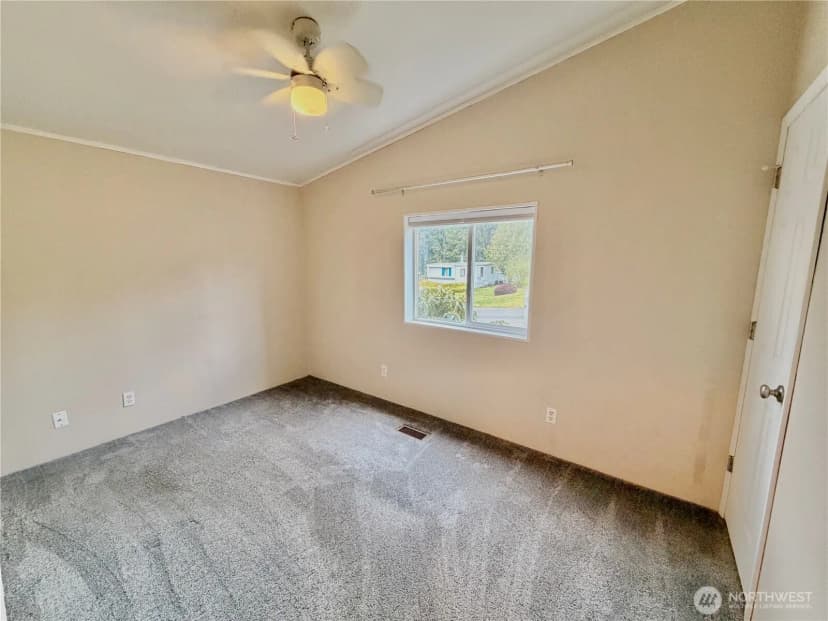 Property photo for 9110 218th Street Ct E, Graham photo 14