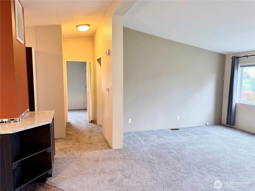 Property photo for 9110 218th Street Ct E, Graham photo 13