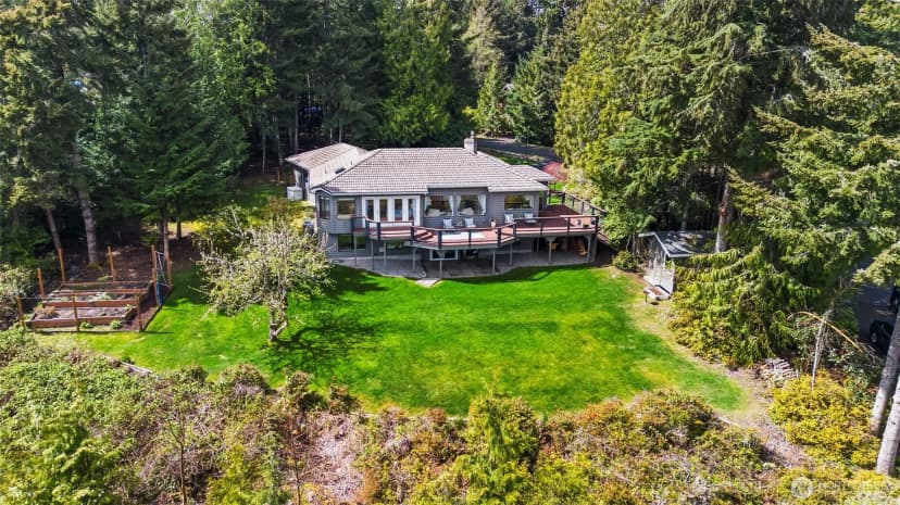Property photo for 14581 Nw Honeyhill Loop, Seabeck photo 4