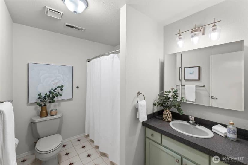 Property photo for 14581 Nw Honeyhill Loop, Seabeck photo 34
