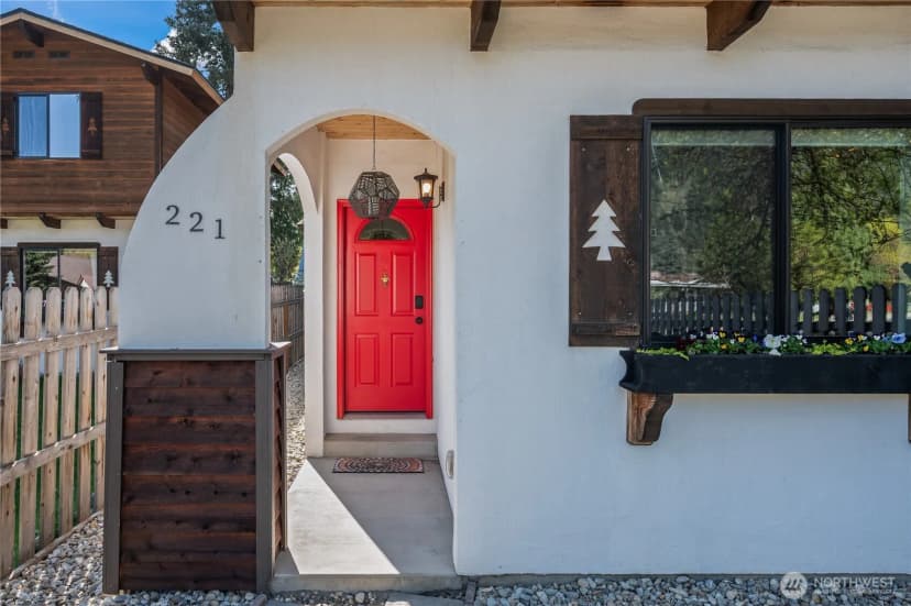 Property photo for 221 Evans Street, Leavenworth photo 3