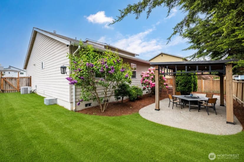 Property photo for 1820 Barnum Lane, Burlington photo 28