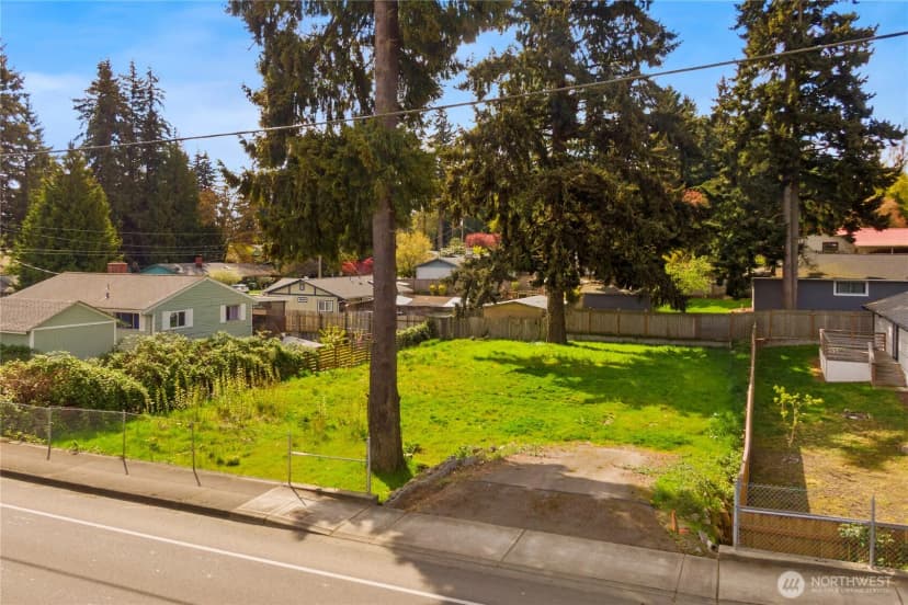 Property photo for 1415 Sw 356th Street, Federal Way photo 12