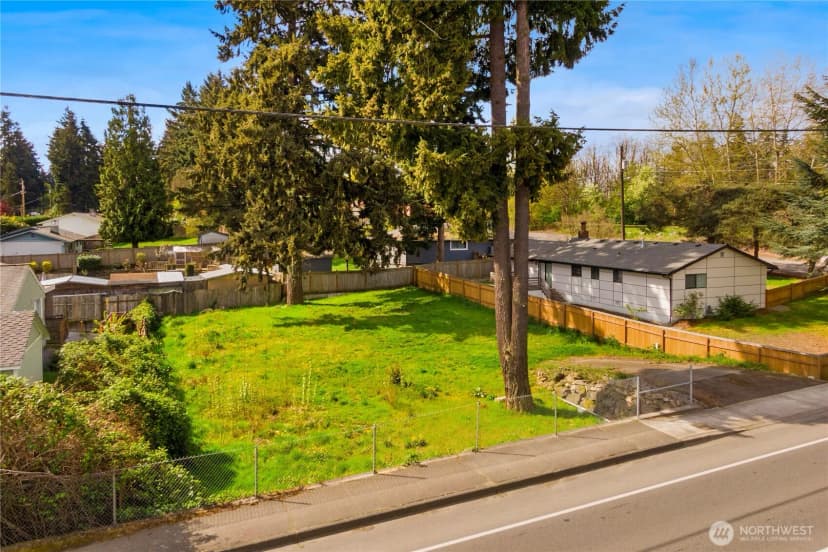 Property photo for 1415 Sw 356th Street, Federal Way photo 13