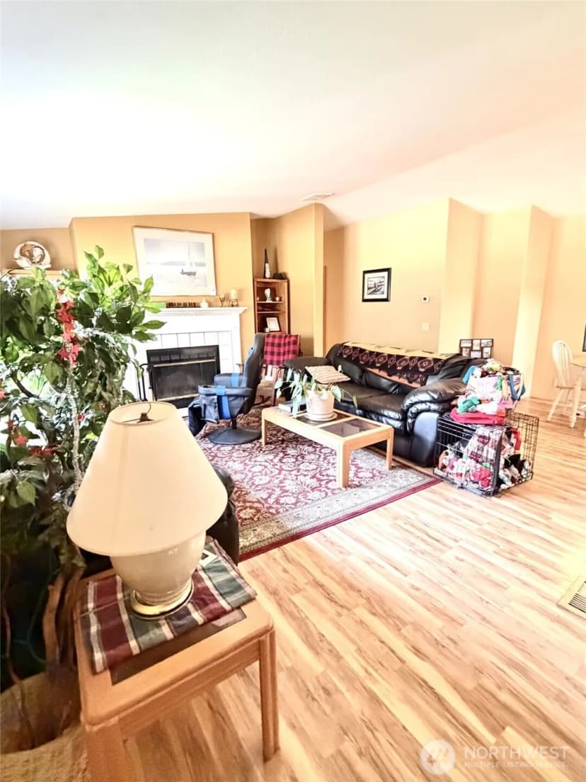 Property photo for 305 Godsey Ln, Long Beach photo 14