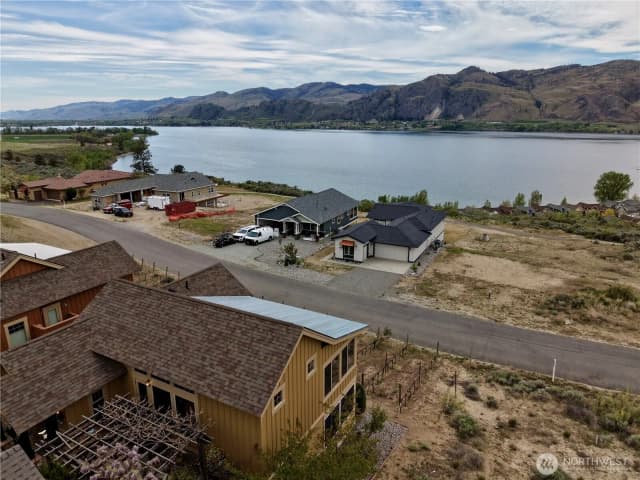 Property photo for 122 Village Way, Oroville photo 2