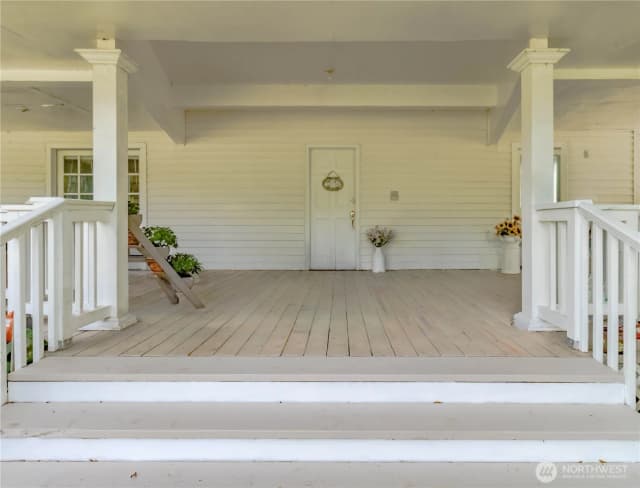 Property photo for 34110 Orville Road E, Eatonville photo 3