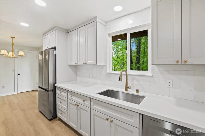 Property photo for 19308 65th Street E, Bonney Lake photo 9