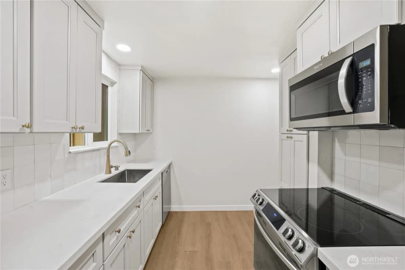 Property photo for 19308 65th Street E, Bonney Lake photo 8