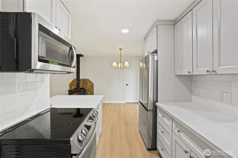 Property photo for 19308 65th Street E, Bonney Lake photo 10