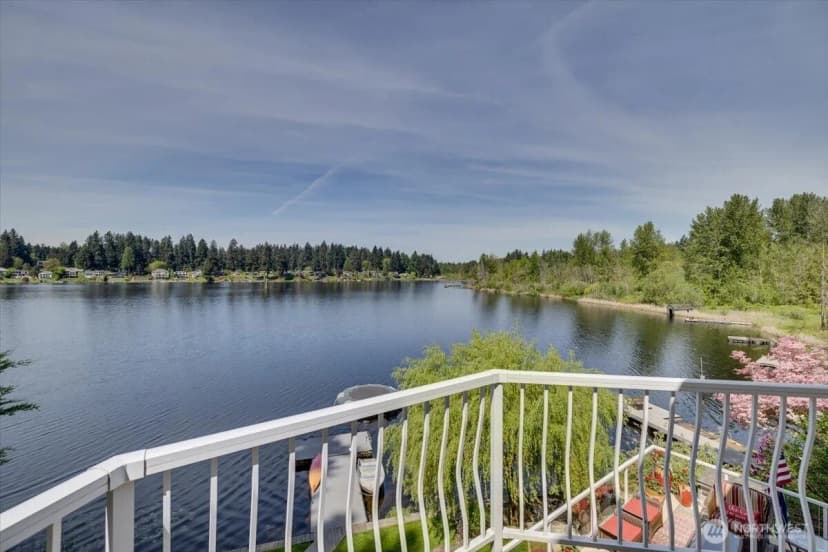 Property photo for 17319 191st Avenue Ne, Woodinville photo 24