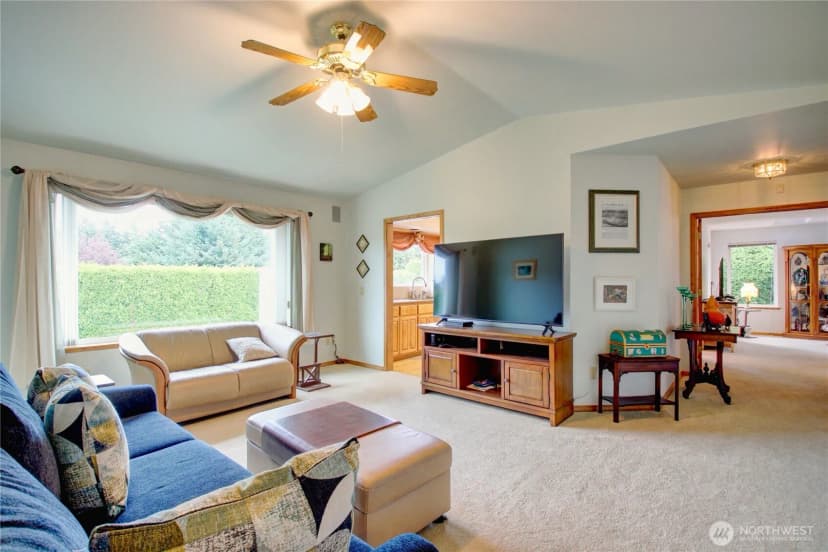 Property photo for 3805 N Avenue W, Anacortes photo 7