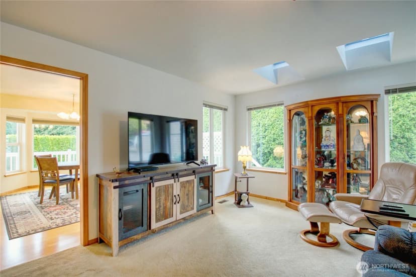 Property photo for 3805 N Avenue W, Anacortes photo 10