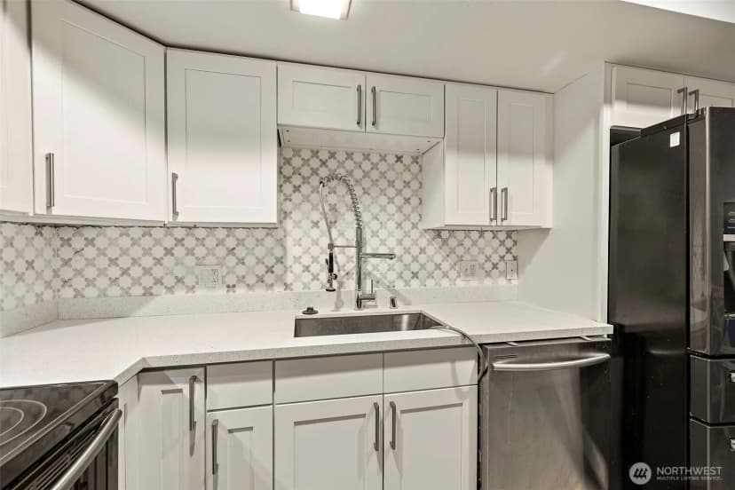 Property photo for 1507 Western Avenue #r203, Seattle photo 14