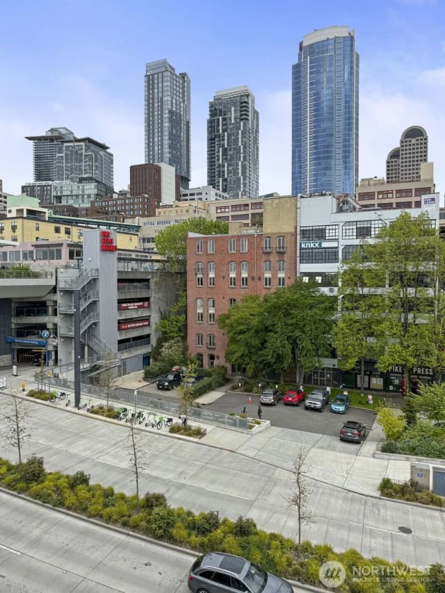 Property photo for 1507 Western Avenue #r203, Seattle