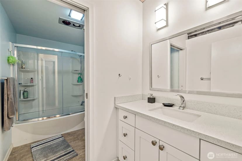 Property photo for 1507 Western Avenue #r203, Seattle photo 7