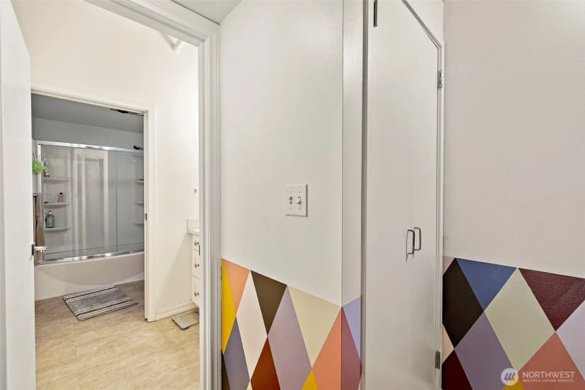 Property photo for 1507 Western Avenue #r203, Seattle photo 6