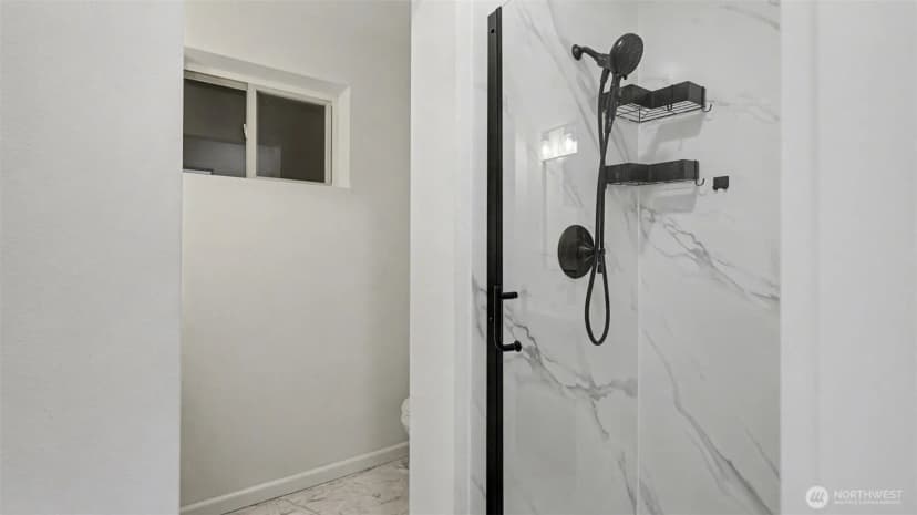 Property photo for 6005 S 116th Street, Seattle photo 17