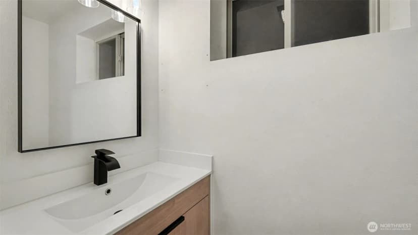 Property photo for 6005 S 116th Street, Seattle photo 16