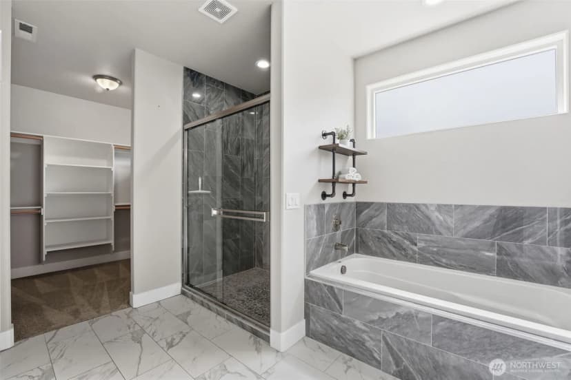 Property photo for 1075 Klamath Court, Richland photo 14