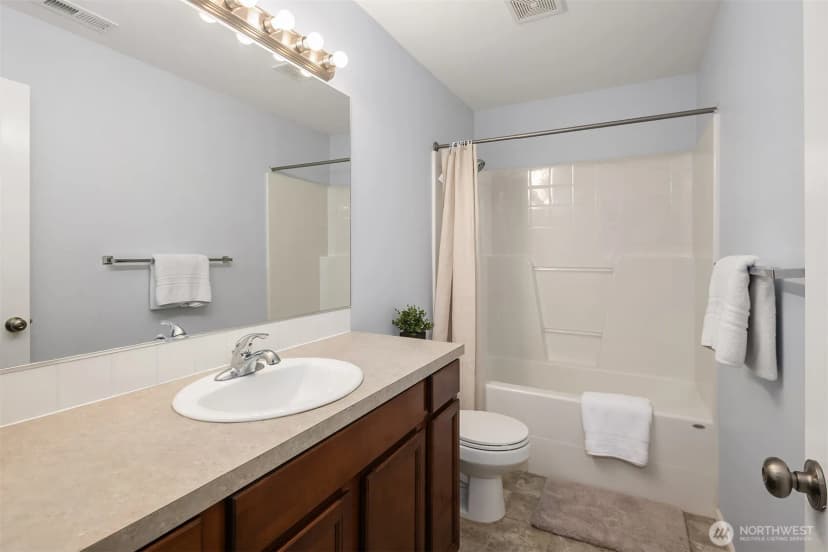 Property photo for 4119 167th Place Se, Bothell photo 22