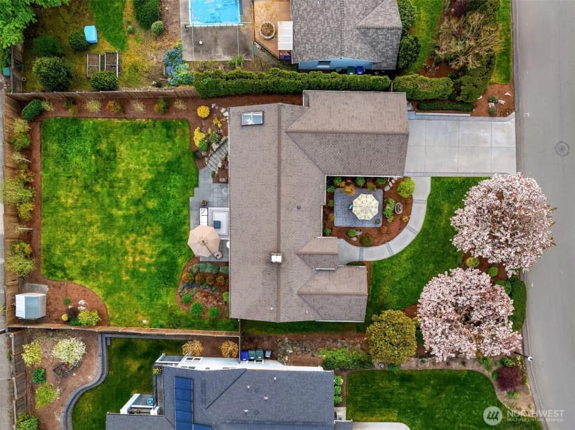 Property photo for 9359 Sunset Way, Bellevue photo 40