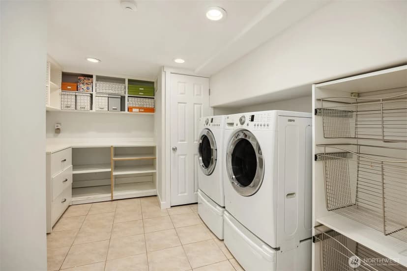 Property photo for 9359 Sunset Way, Bellevue photo 28