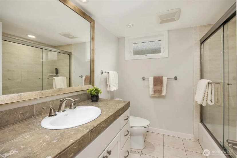 Property photo for 9359 Sunset Way, Bellevue photo 26