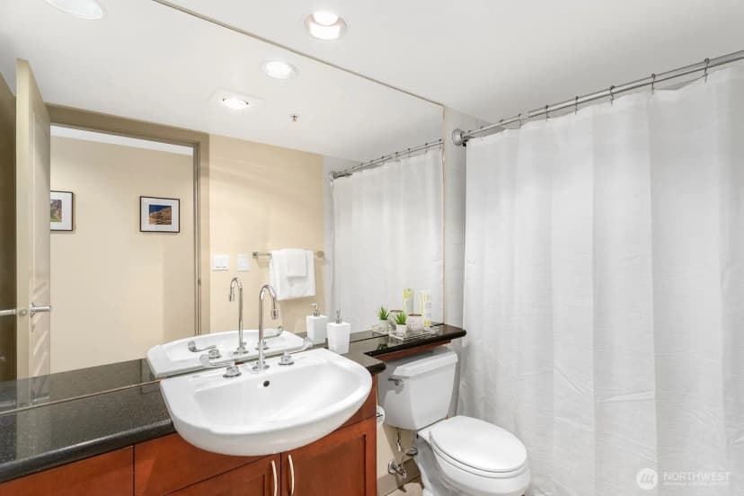 Property photo for 2929 1st Avenue #200, Seattle photo 18