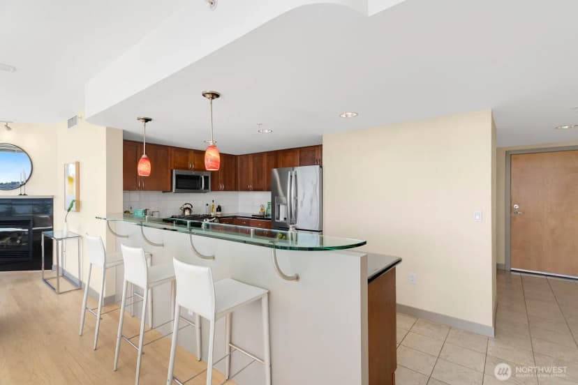 Property photo for 2929 1st Avenue #200, Seattle photo 16