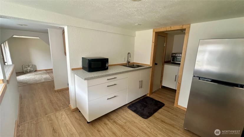 Property photo for 400 Bluff Street, Winthrop photo 34