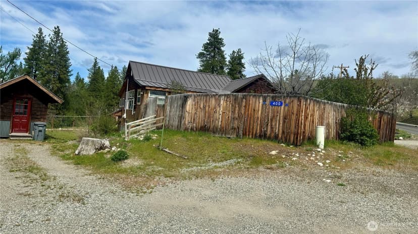 Property photo for 400 Bluff Street, Winthrop photo 39