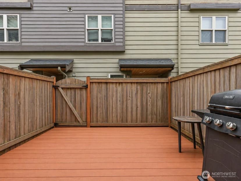 Property photo for 9010 18th Avenue Sw #b, Seattle photo 13