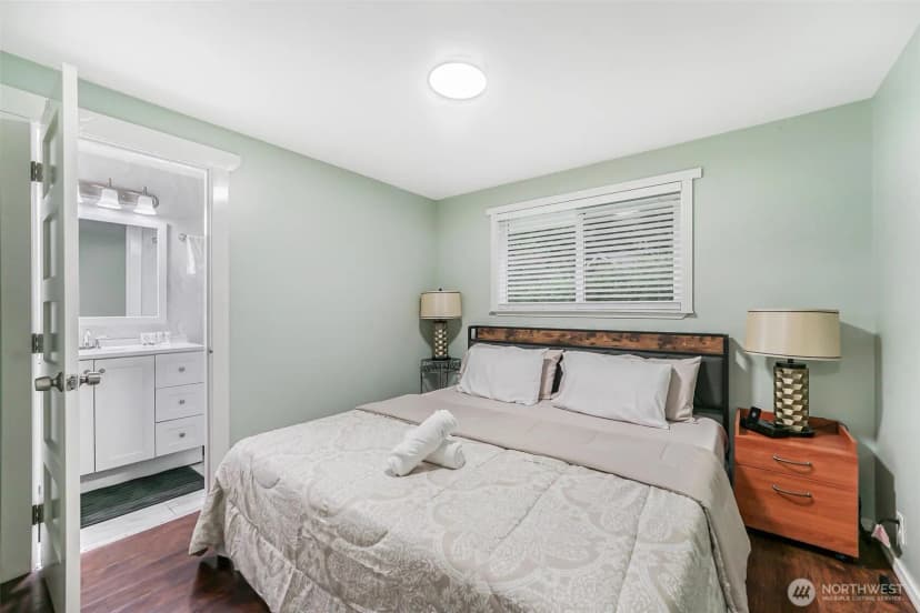 Property photo for 4736 164th, Tukwila photo 17