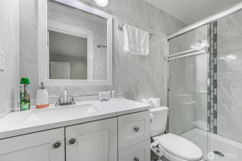 Property photo for 4736 164th, Tukwila photo 19