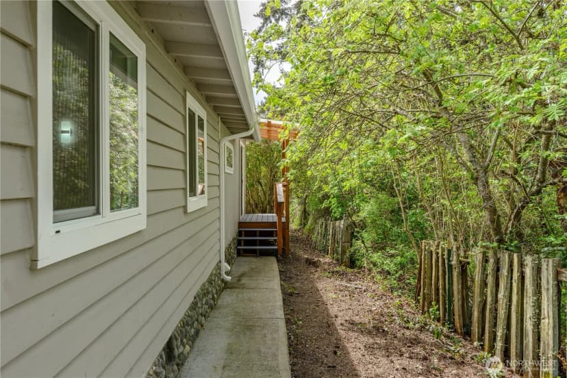 Property photo for 251 Washington Harbor Rd, Sequim photo 35