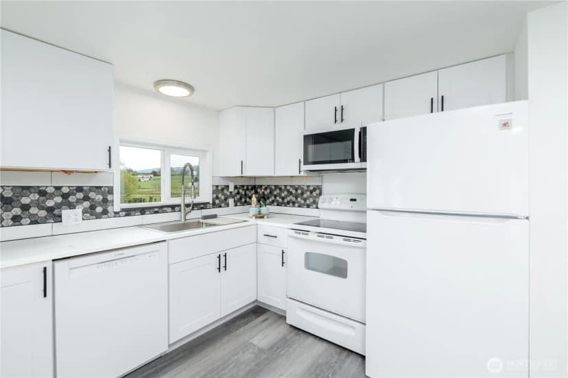 Property photo for 251 Washington Harbor Rd, Sequim photo 13